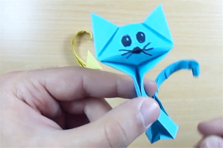 纸制品制作:手工制作一只折纸猫