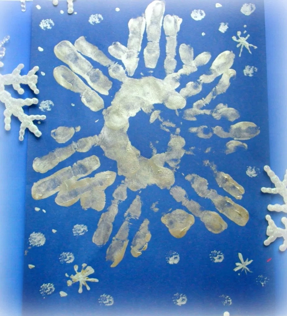 幼儿园手印画绘画手印画雪花——师乐汇幼儿教师教育网